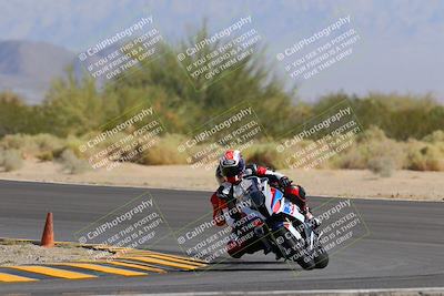 media/Oct-08-2022-SoCal Trackdays (Sat) [[1fc3beec89]]/Turn 10 (945am)/